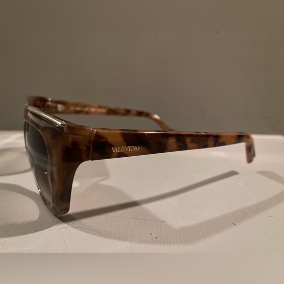 Valentino wayfarer sunglasses tortoise shell - Picture 3 of 7